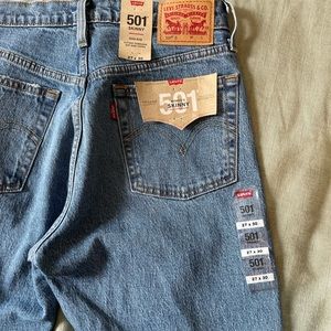 Levi’s 501 high rise skinny jeans